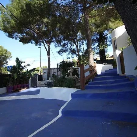 5 Min To The Beach & Hippy Market Santa Eularia des Riu